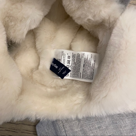 SOLD: Gap Coat 0-6 months - Picture 6 of 6